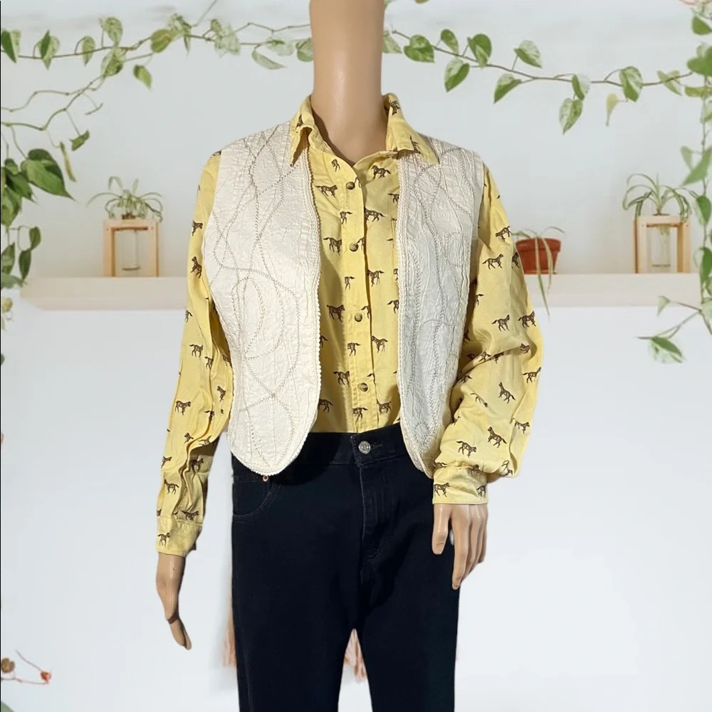 Vintage Handmade Cream Vest - Picture 2 of 15